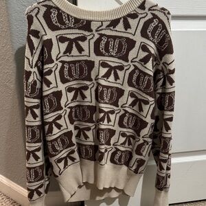 Elegant Brown and Cream Graphic Women's Sweater